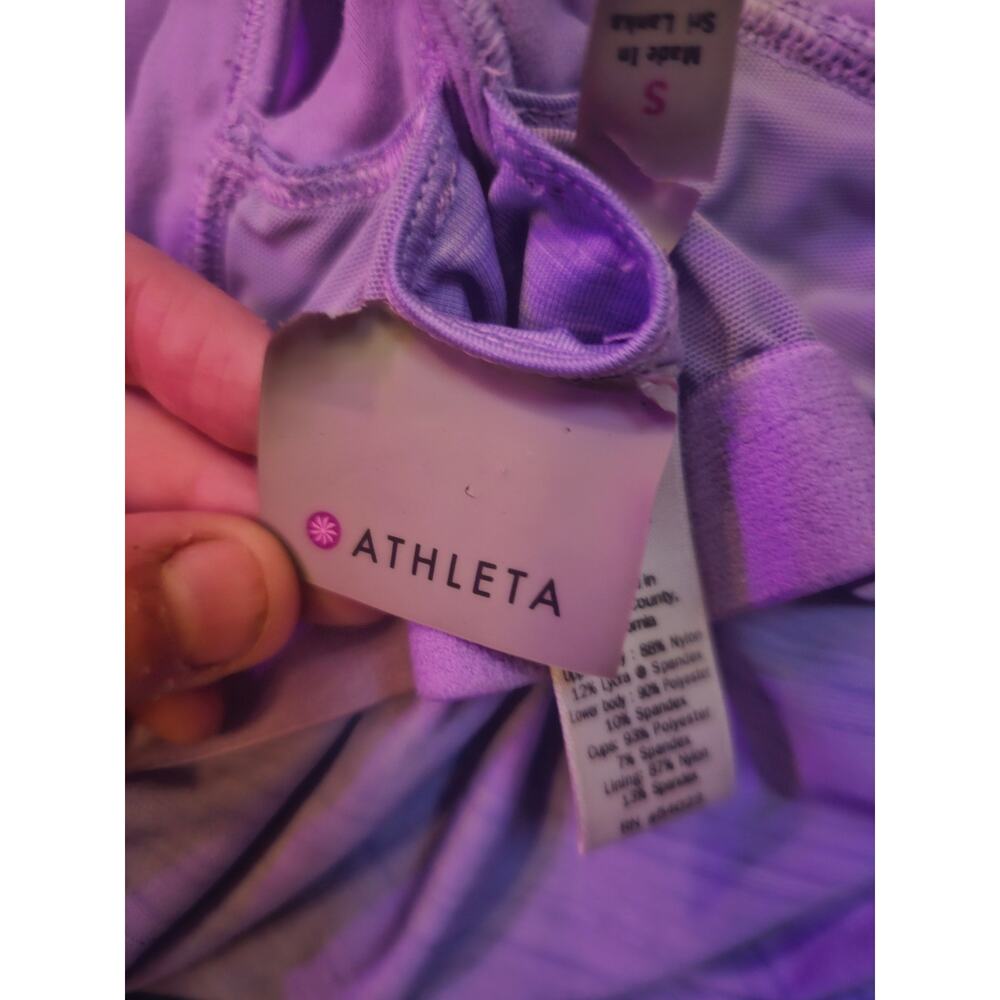 Athleta Crunch & Punch Tank Top Lavender Purple Built-In Bra Yoga Workout-Small - Picture 6 of 8